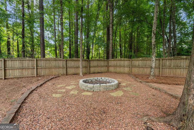 312 Freeman Forest Drive, Newnan, GA 30265