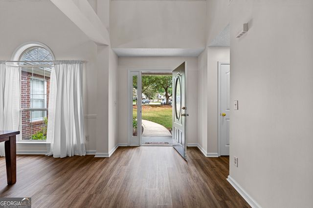 312 Freeman Forest Drive, Newnan, GA 30265