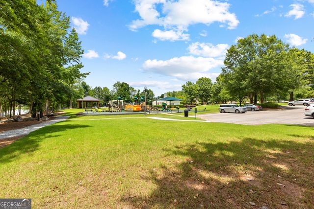 312 Freeman Forest Drive, Newnan, GA 30265
