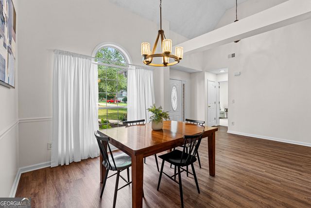 312 Freeman Forest Drive, Newnan, GA 30265