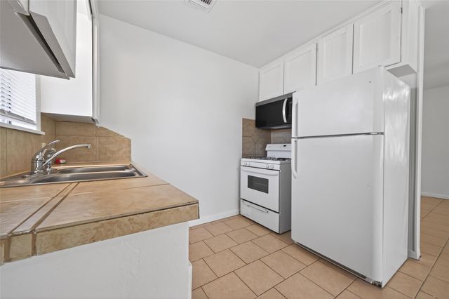 312 Travis Street, Richmond, TX 77469