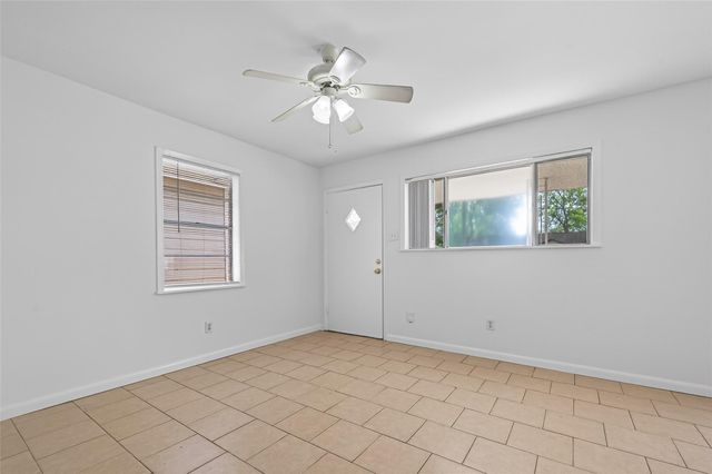 312 Travis Street, Richmond, TX 77469