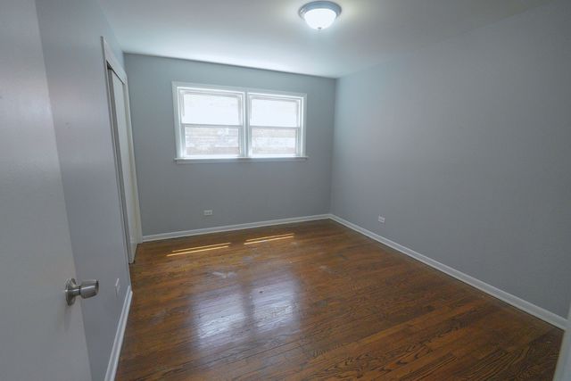 7950 S Lafayette Avenue, Chicago, IL 60620