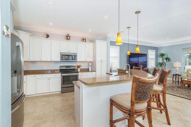 2085 PIAVE LANE, Venice, FL 34292