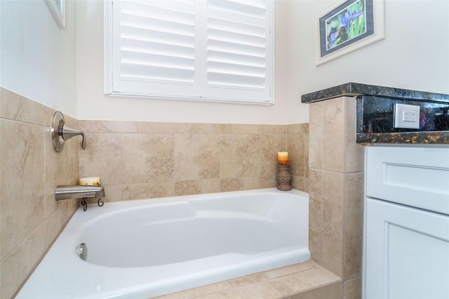 2085 PIAVE LANE, Venice, FL 34292