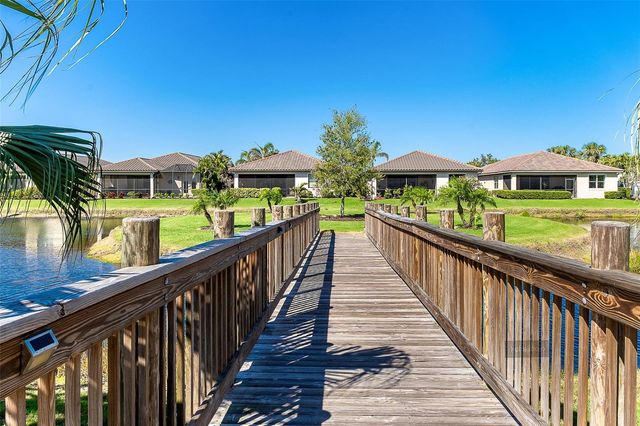 2085 PIAVE LANE, Venice, FL 34292