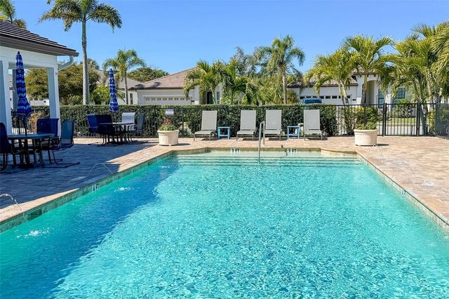 2085 PIAVE LANE, Venice, FL 34292