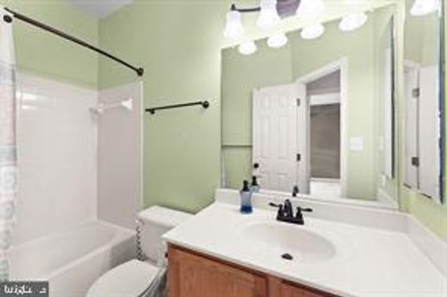 9686 BEDDER STONE PL, Bristow, VA 20136