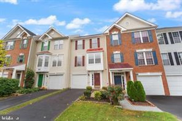 9686 BEDDER STONE PL, Bristow, VA 20136