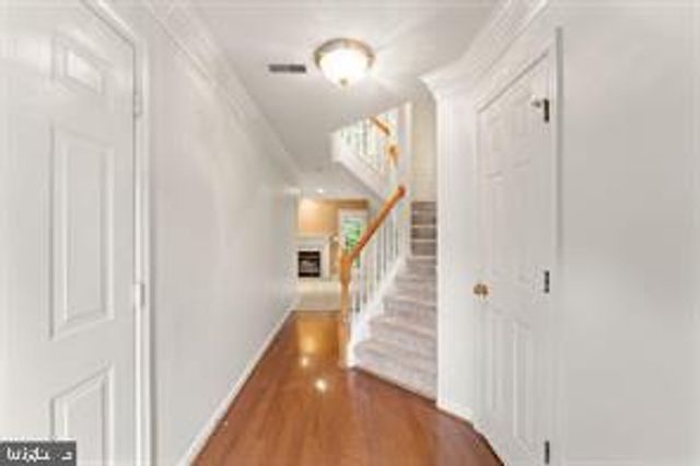 9686 BEDDER STONE PL, Bristow, VA 20136