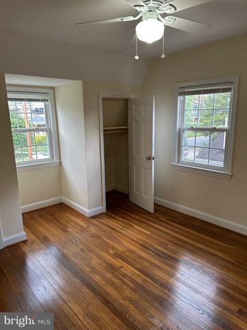 5816 GREENLAWN DR, Bethesda, MD 20814