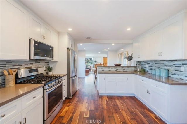 813 13th Street, Huntington Beach, CA 92648