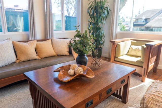 813 13th Street, Huntington Beach, CA 92648