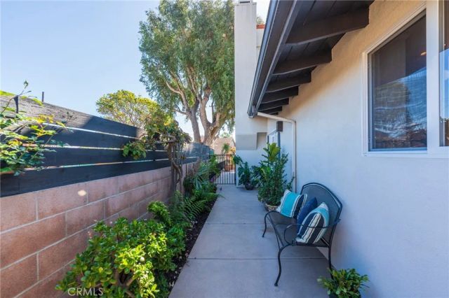 813 13th Street, Huntington Beach, CA 92648