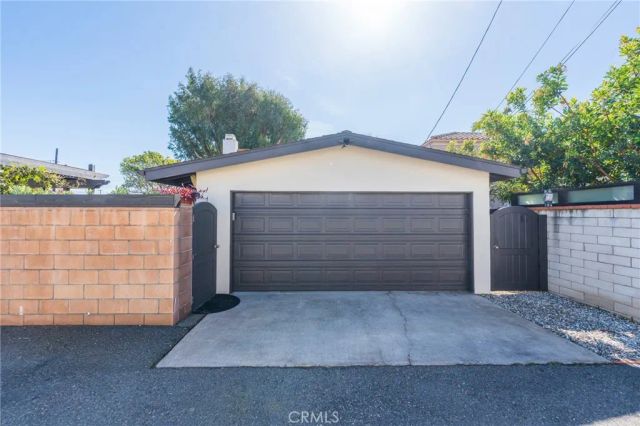 813 13th Street, Huntington Beach, CA 92648