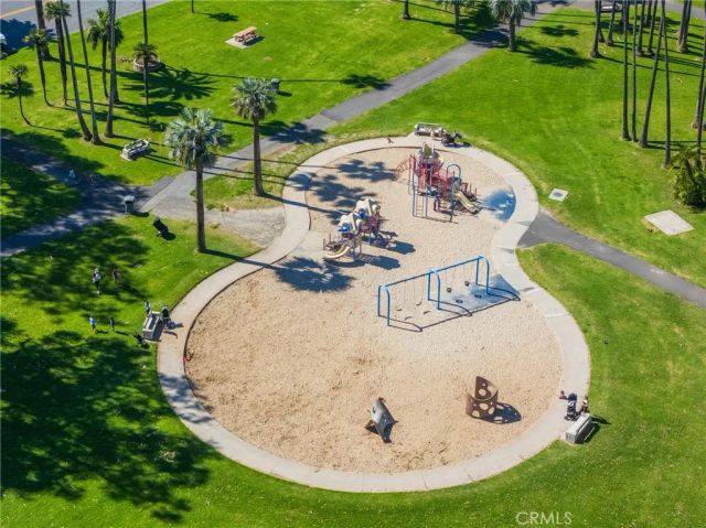 813 13th Street, Huntington Beach, CA 92648