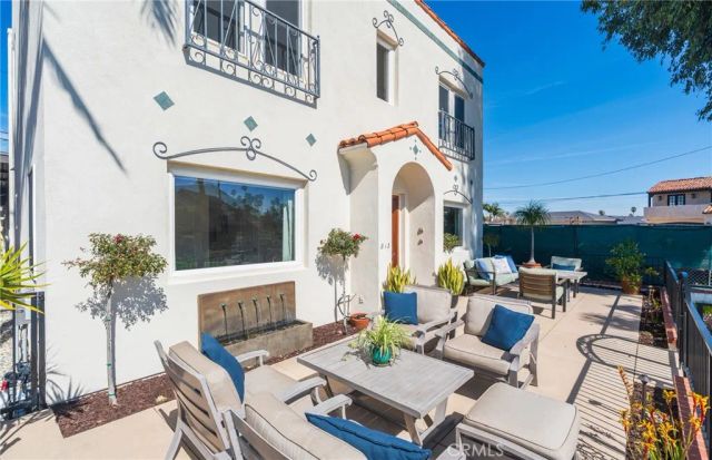 813 13th Street, Huntington Beach, CA 92648