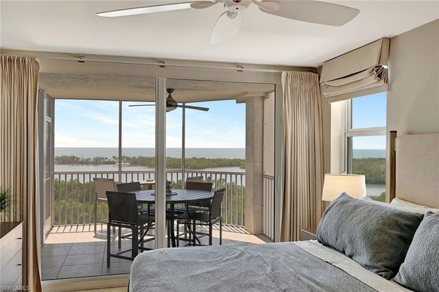 5550 Heron Point DR 703, Naples, FL 34108