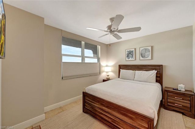 5550 Heron Point DR 703, Naples, FL 34108