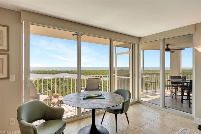 5550 Heron Point DR 703, Naples, FL 34108