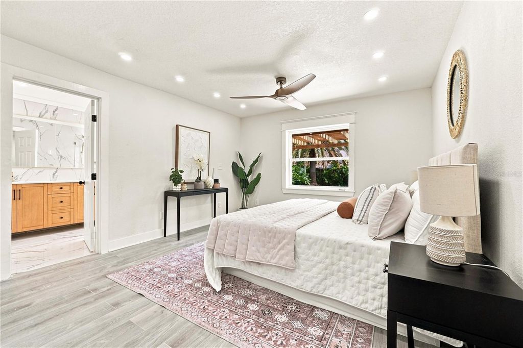 Image 26 of property listing at 724 MONMOUTH WAY, Winter Park, FL 32792