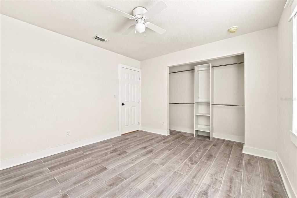 Image 32 of property listing at 724 MONMOUTH WAY, Winter Park, FL 32792