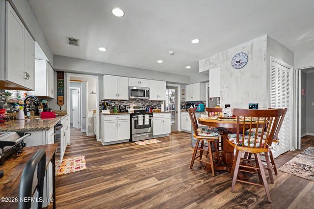 5325 SANTA ROSA Way, Jacksonville, FL 32211