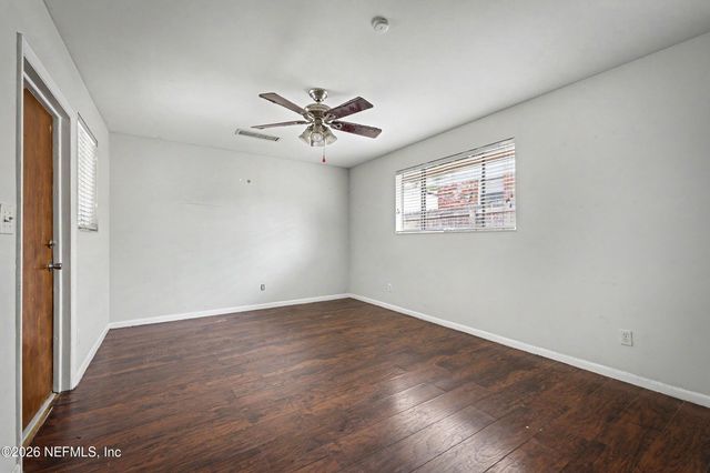 5325 SANTA ROSA Way, Jacksonville, FL 32211