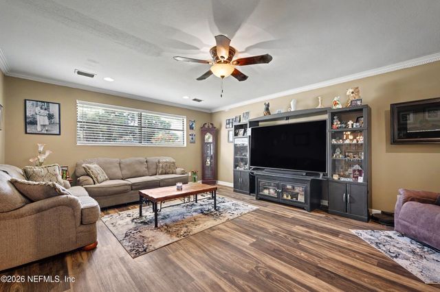 5325 SANTA ROSA Way, Jacksonville, FL 32211