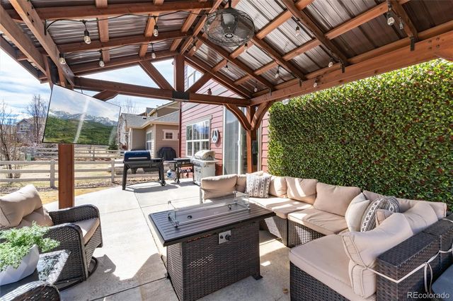 16738 Prospect Lane, Broomfield, CO 80023