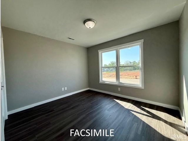 7640 W Julia Drive, Ellettsville, IN 47429