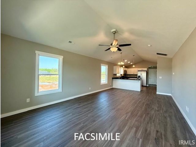 7640 W Julia Drive, Ellettsville, IN 47429