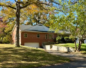 27 Oakhill Avenue, Norwalk, CT 06854