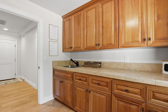 1845 Lorraine Way, Yuba City, CA 95993