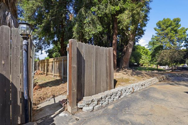 1845 Lorraine Way, Yuba City, CA 95993