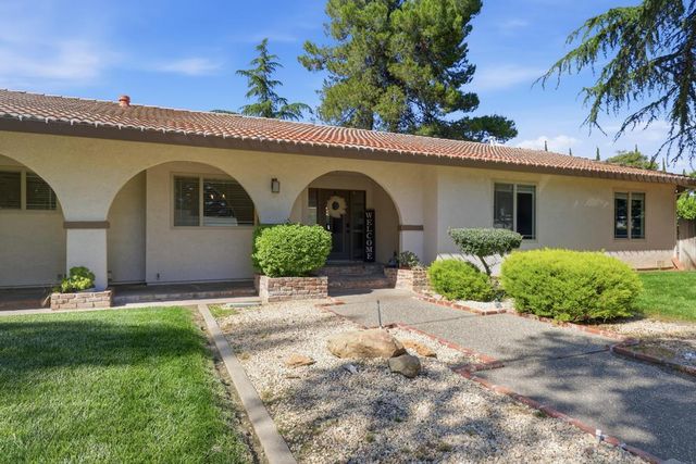 1845 Lorraine Way, Yuba City, CA 95993