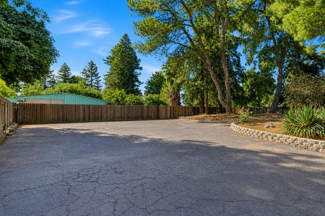 1845 Lorraine Way, Yuba City, CA 95993