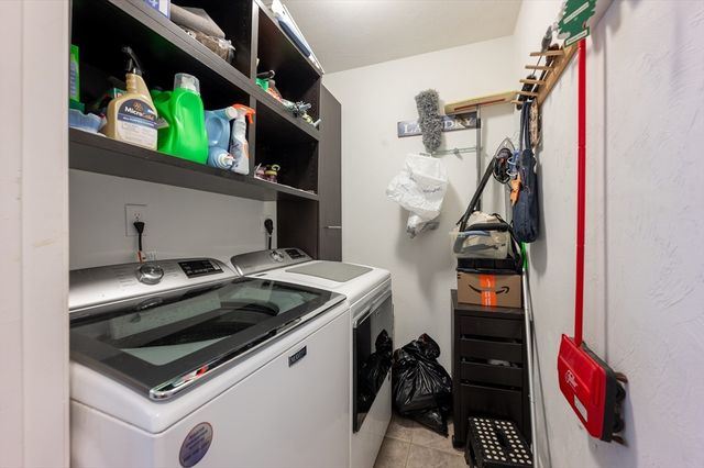 35 Sophia Ln, Bridgewater, MA 02324