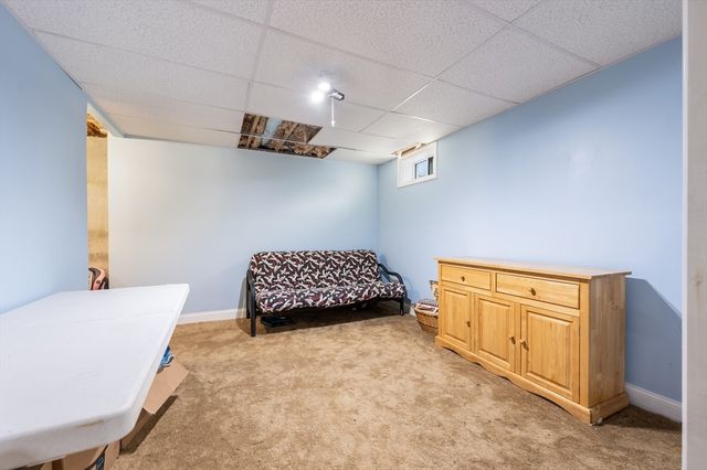 35 Sophia Ln, Bridgewater, MA 02324