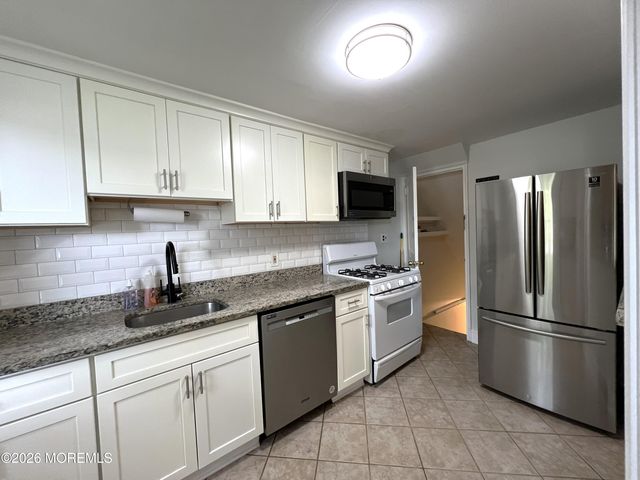 317-325 Bath Avenue 15, Long Branch, NJ 07740