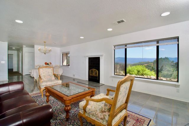41482 Rocky Ridge Ct., Aguanga, CA 92536