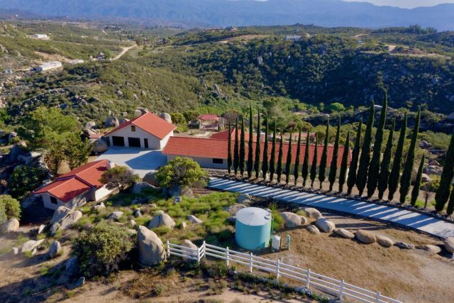 41482 Rocky Ridge Ct., Aguanga, CA 92536
