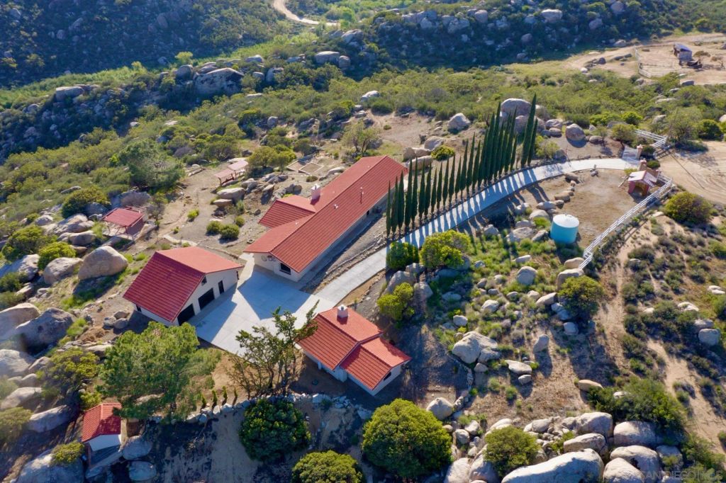 41482 Rocky Ridge Ct., Aguanga, CA 92536