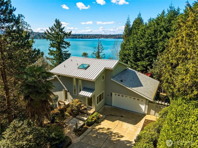 8449 W Mercer Way, Mercer Island, WA 98040