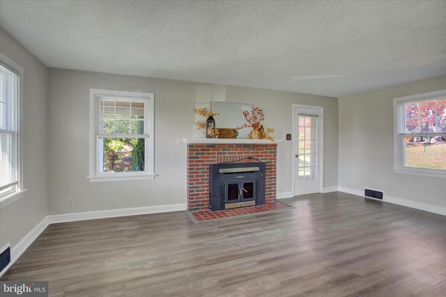 9723 SHARPSBURG PIKE, Hagerstown, MD 21740