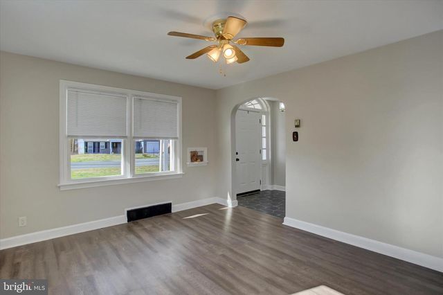 9723 SHARPSBURG PIKE, Hagerstown, MD 21740