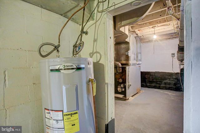 9723 SHARPSBURG PIKE, Hagerstown, MD 21740