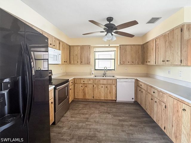 27671 Bay Point LN A3, Bonita Springs, FL 34134