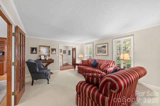 207 Lost Corner Road, Morganton, NC 28655