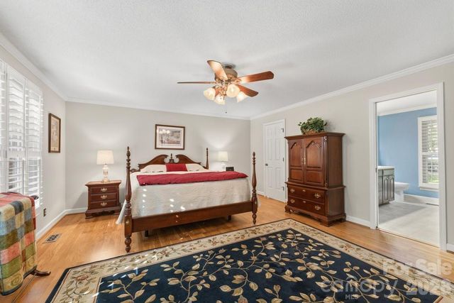207 Lost Corner Road, Morganton, NC 28655